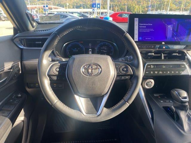2023 Toyota Venza LE