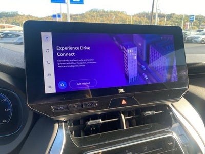 2023 Toyota Venza LE