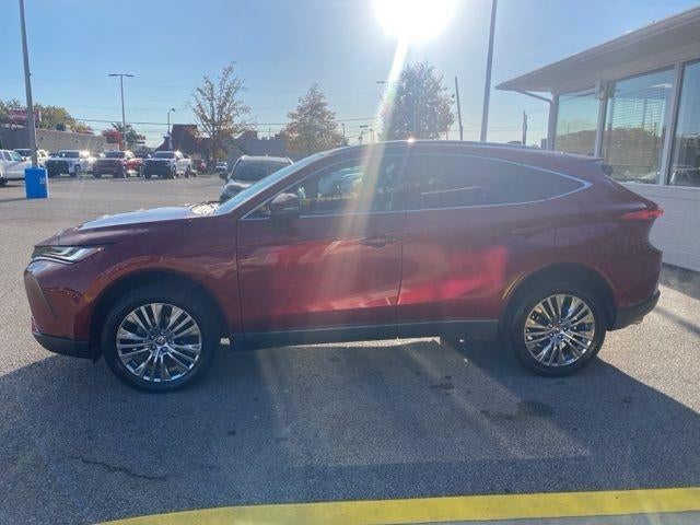 2023 Toyota Venza LE