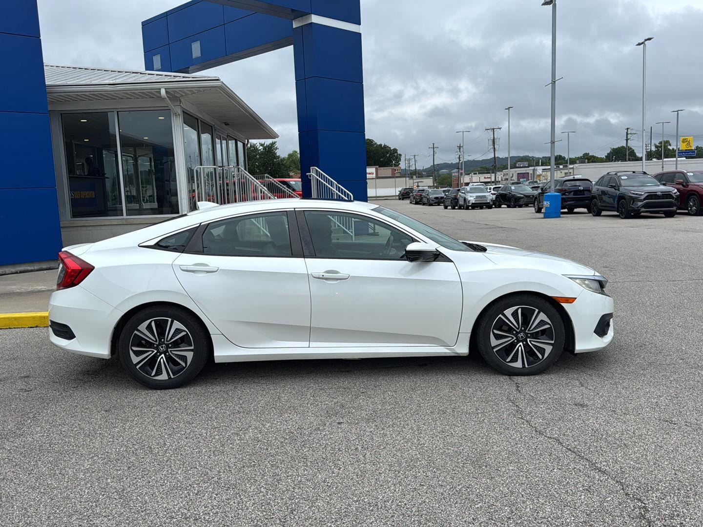2017 Honda Civic Sedan EX-L