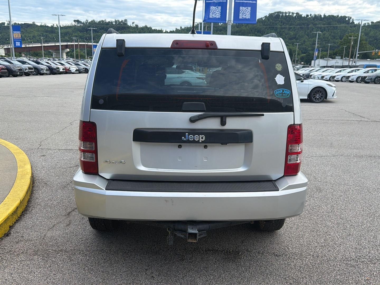 2012 Jeep LIBERTY SUV