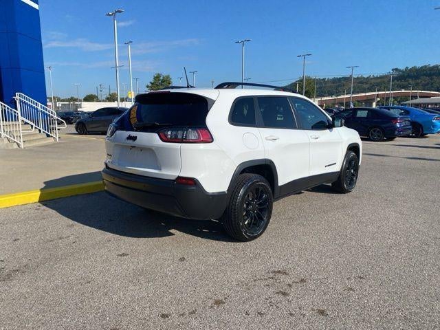 2023 Jeep Cherokee Altitude Lux