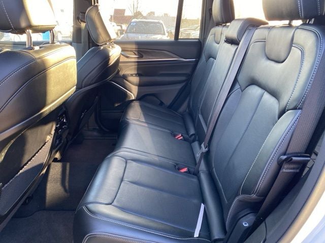 2024 Jeep Grand Cherokee Overland