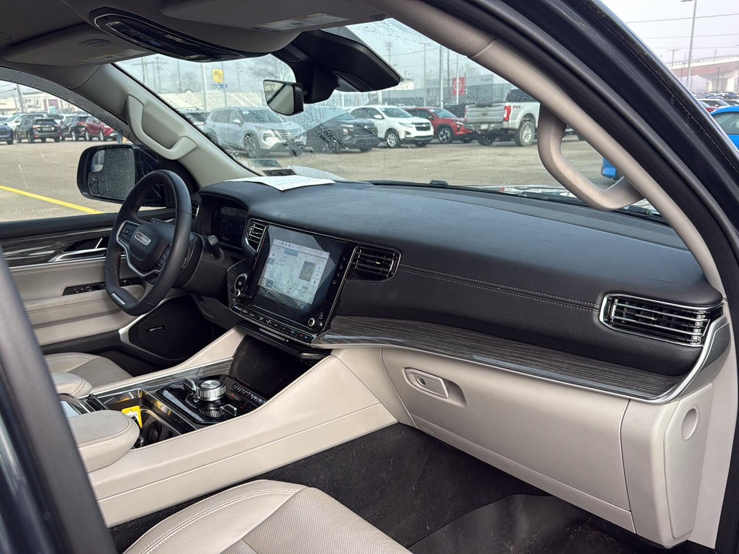 2022 Jeep Wagoneer Series II