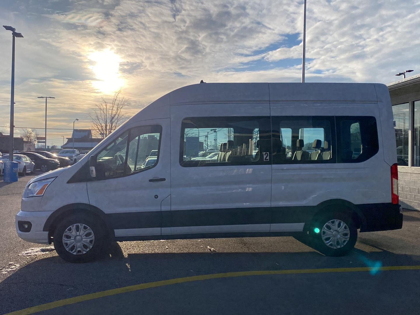 2022 Ford Transit 350 XLT