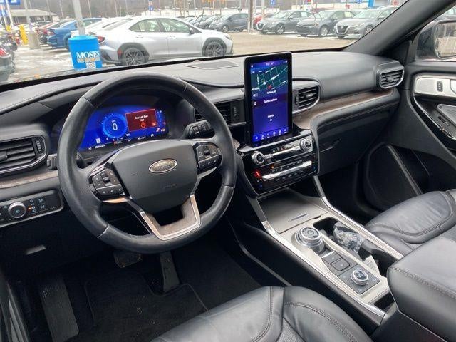 2022 Ford Explorer Platinum