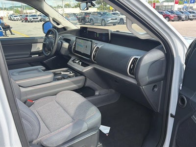 2025 Ford EXPEDITION ACTIVE Base