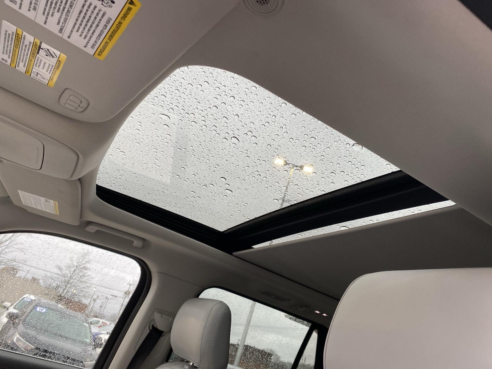 2025 Ford EXPEDITION Base