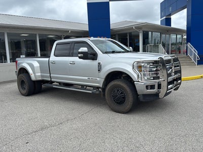 2018 Ford Super Duty F-350 DRW LARIAT