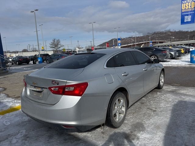 2017 Chevrolet Malibu LS 1LS