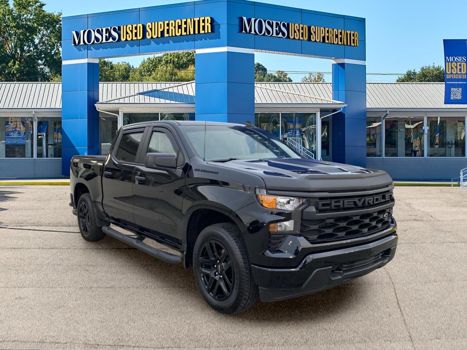 2023 Chevrolet Silverado 1500 Custom