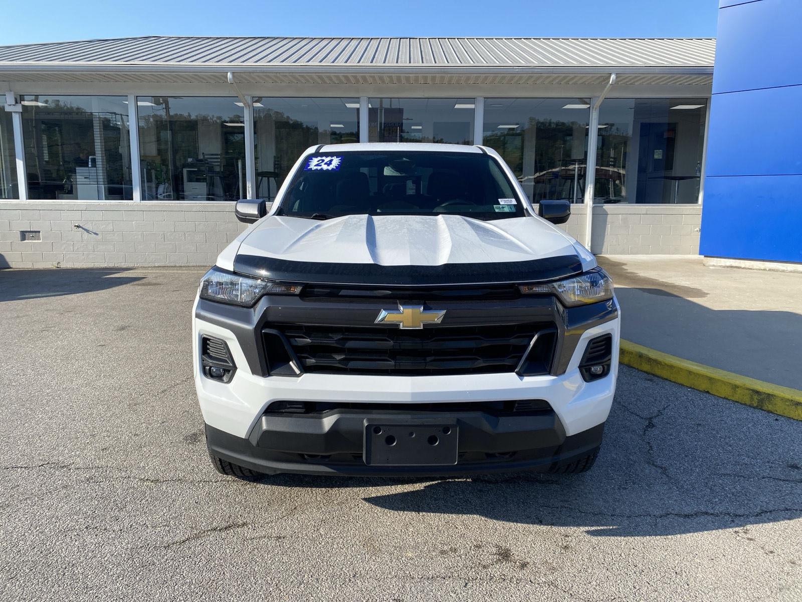 2024 Chevrolet Colorado 4WD LT