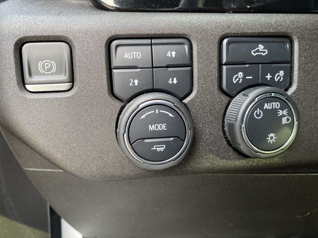 2023 Chevrolet Silverado 1500 LT LT1