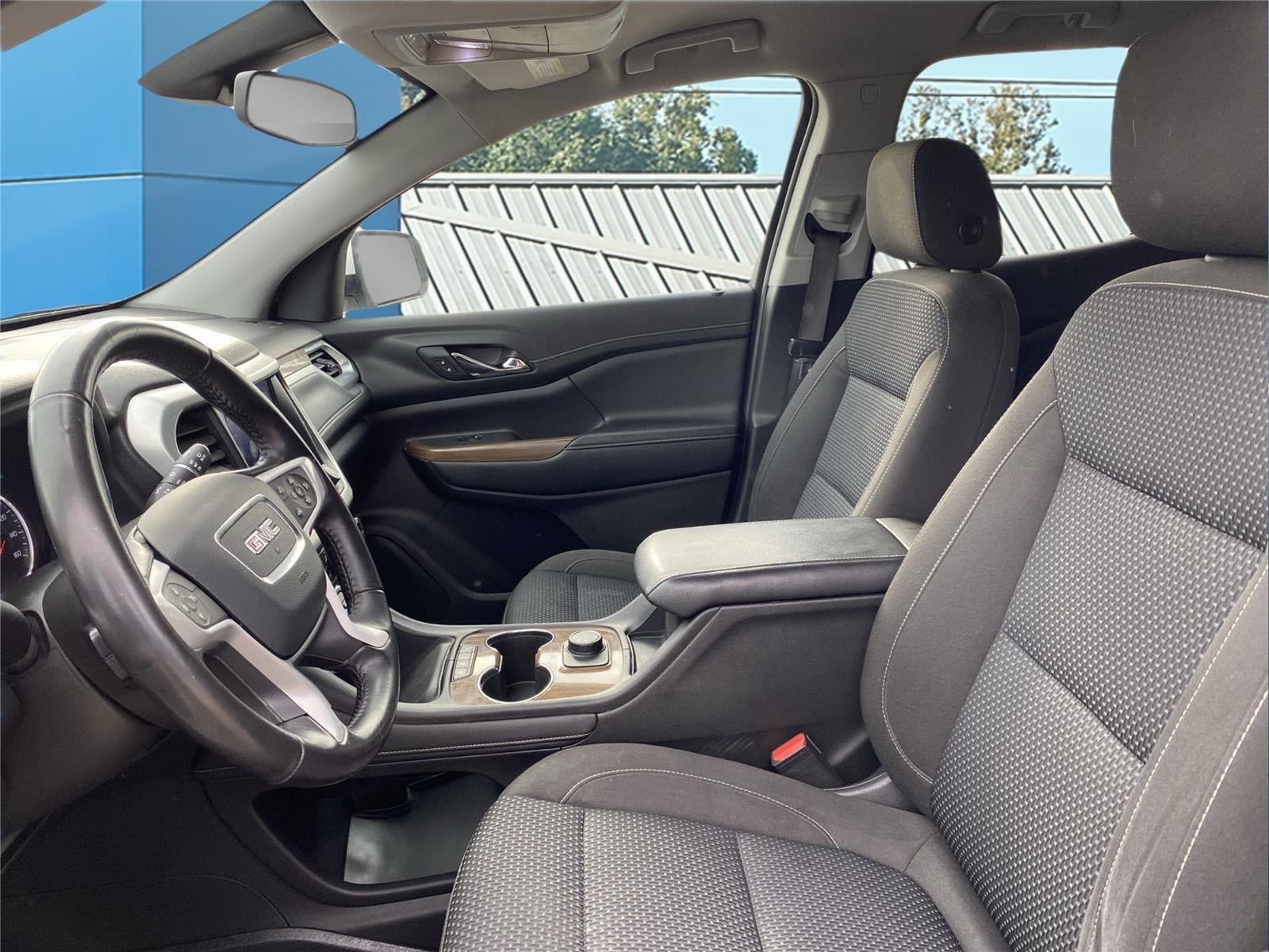 2020 GMC Acadia SLE