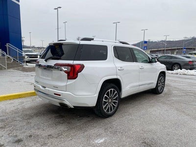 2022 GMC Acadia Denali