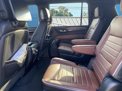 2023 GMC Yukon XL Denali Ultimate