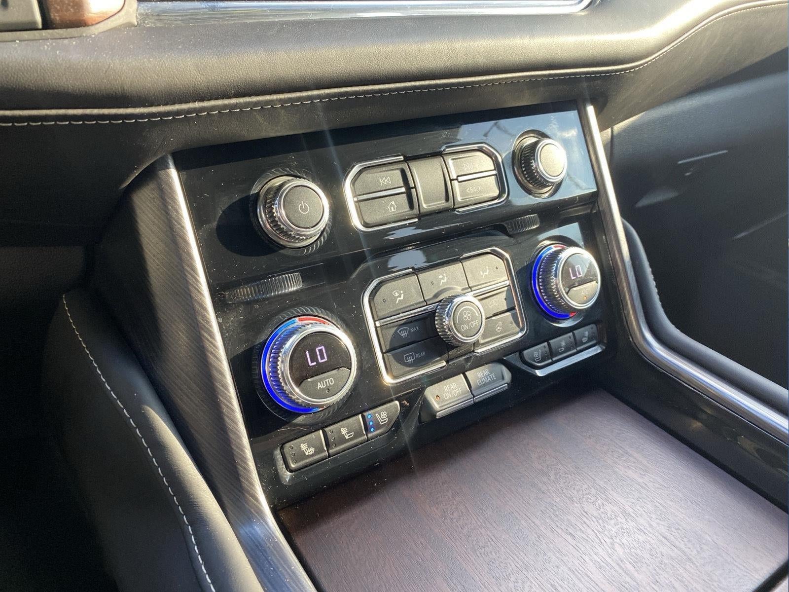2023 GMC Yukon XL Denali Ultimate