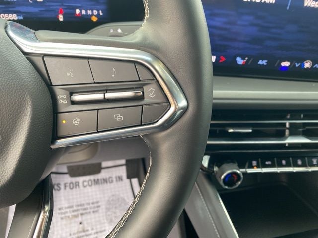 2024 Chevrolet Traverse LS