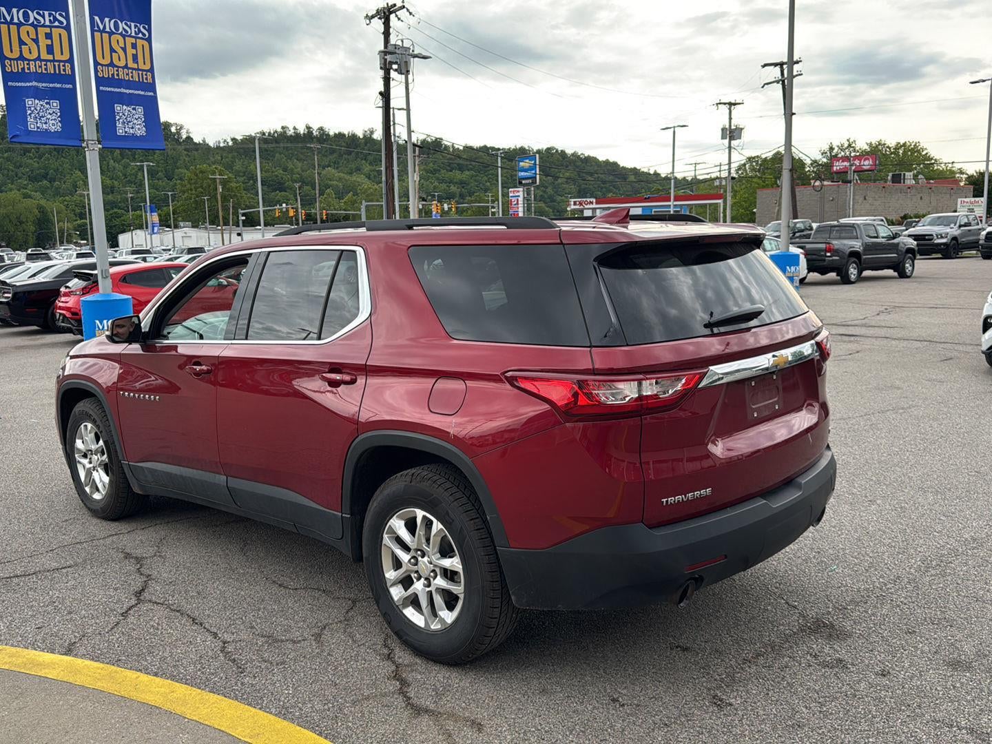2020 Chevrolet Traverse LT Cloth