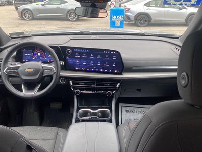 2025 Chevrolet Traverse FWD LT