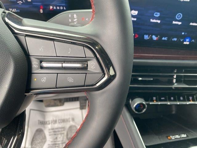 2025 Chevrolet Traverse AWD RS