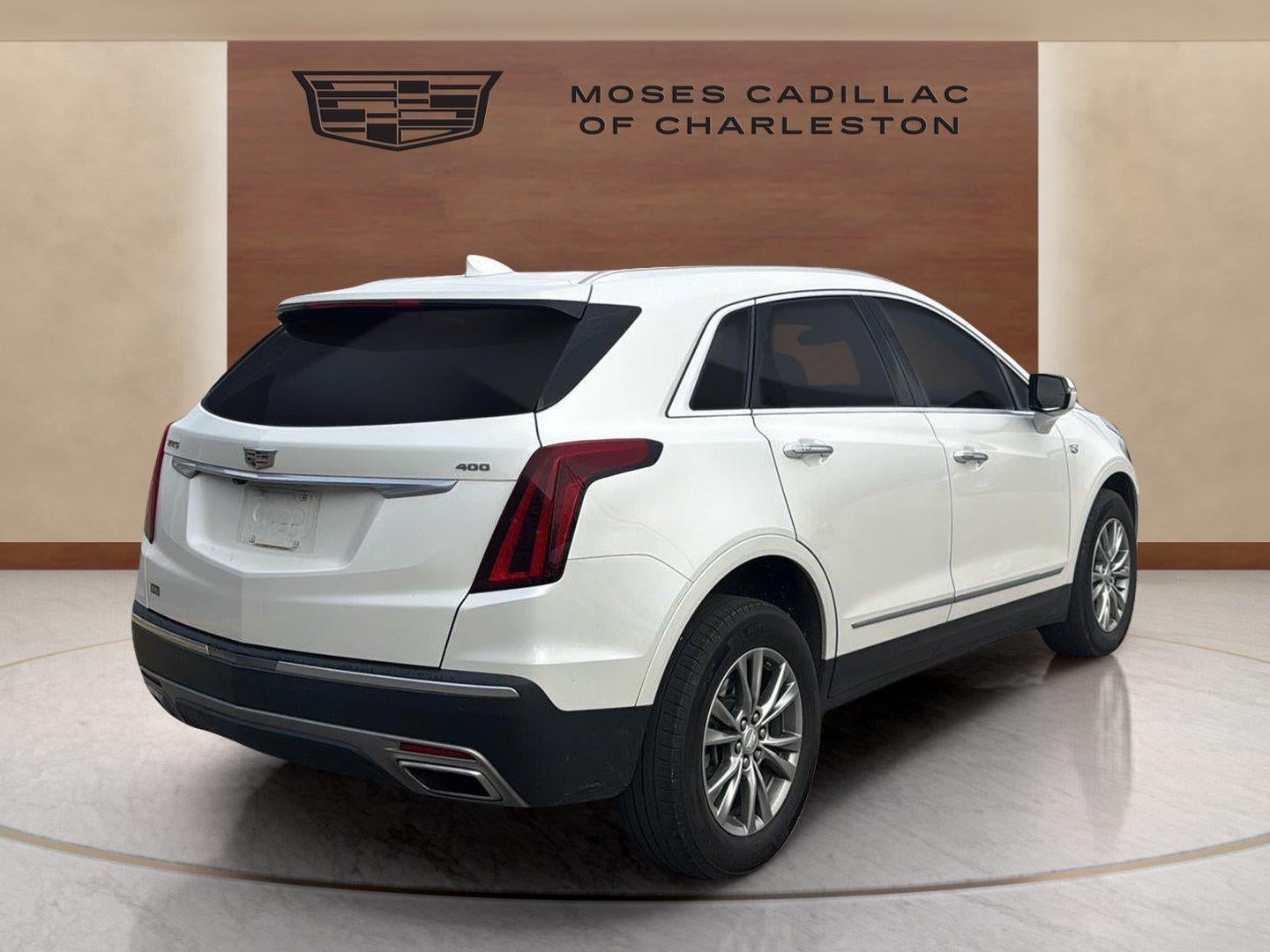 2022 Cadillac XT5 FWD Premium Luxury
