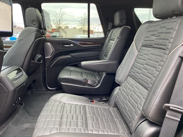 2022 Cadillac Escalade Sport Platinum