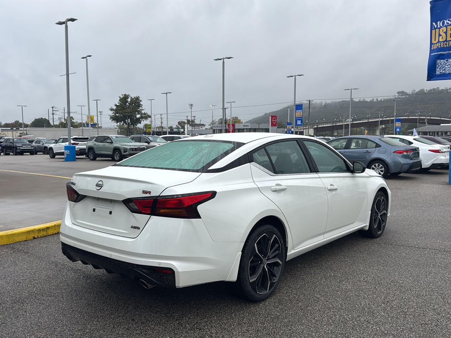 2025 Nissan Altima SR