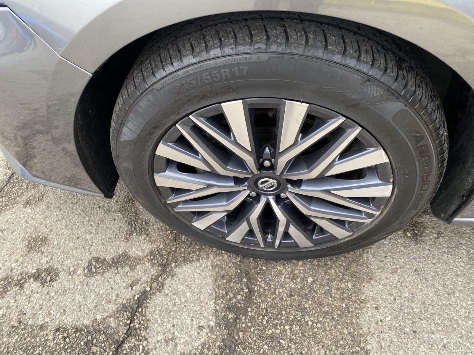 2023 Nissan Altima 2.5 SV