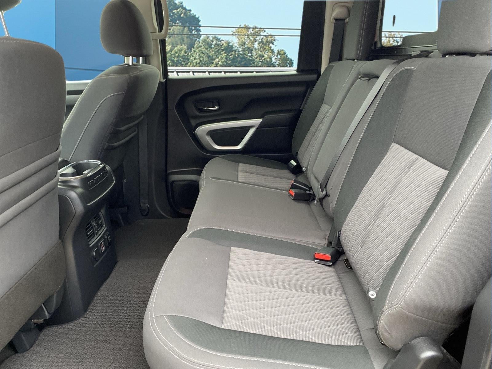 2021 Nissan Titan SV