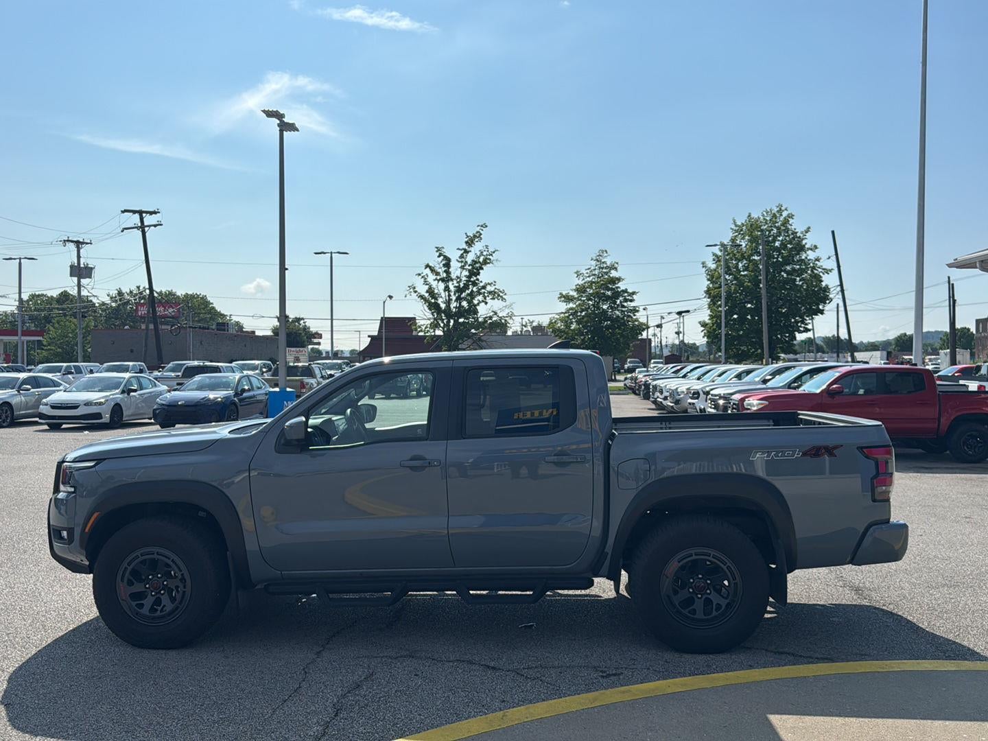 2025 Nissan Frontier PRO-4X
