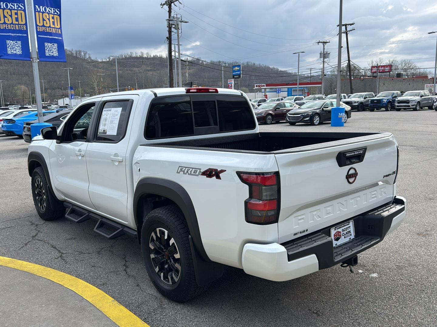 2022 Nissan Frontier PRO-4X