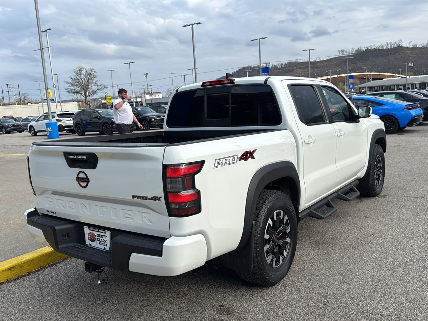 2022 Nissan Frontier PRO-4X