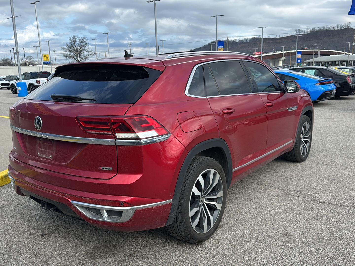2020 Volkswagen Atlas Cross Sport 3.6L V6 SEL Premium R-Line
