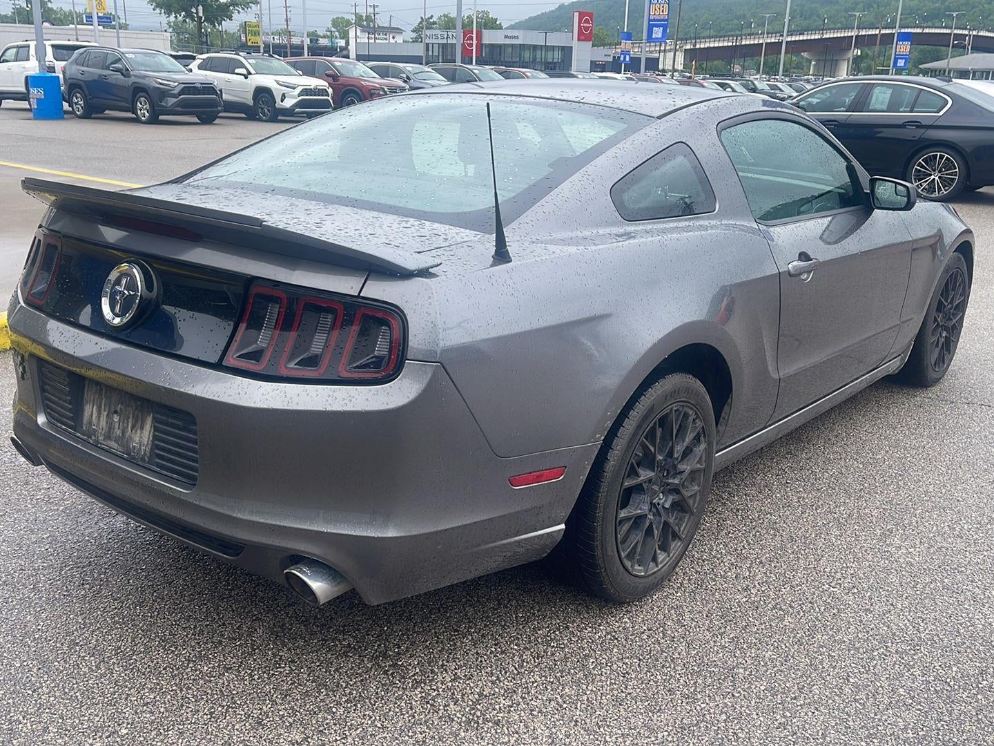 2014 Ford Mustang V6