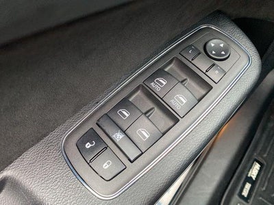 2023 Chrysler 300 300C