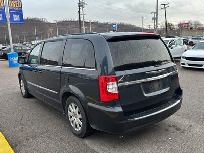 2013 Chrysler Town & Country Touring