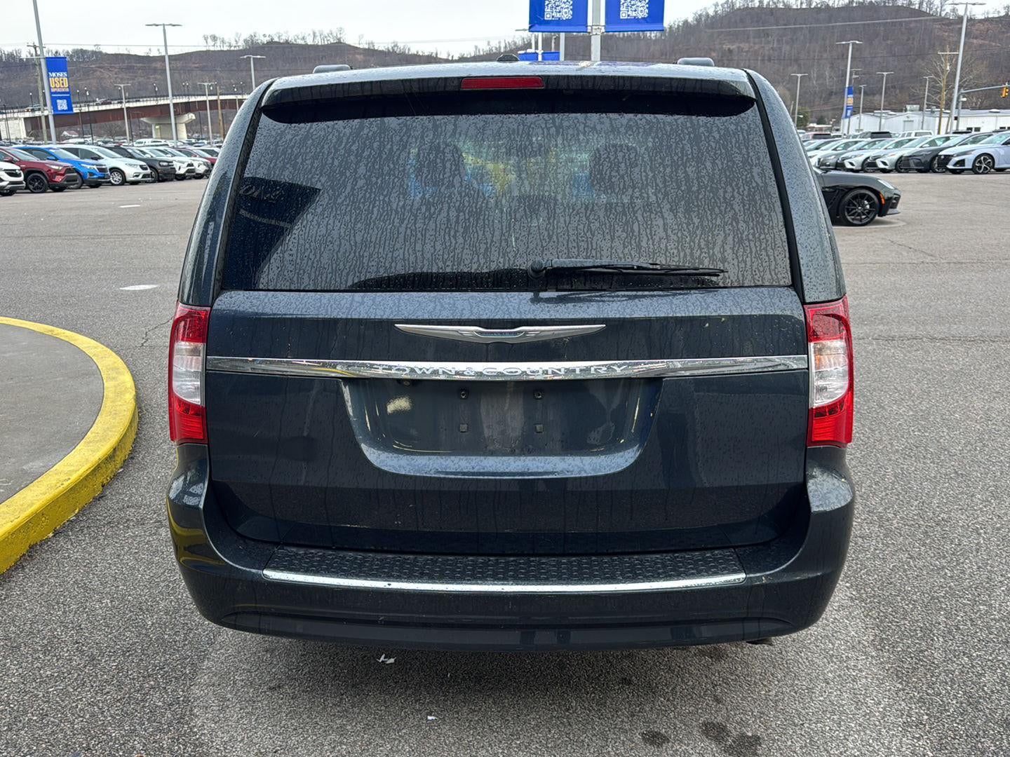 2013 Chrysler Town & Country Touring