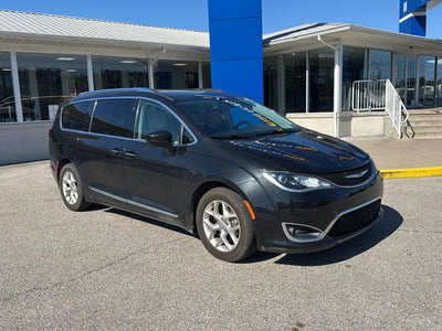 2019 Chrysler Pacifica Touring L Plus