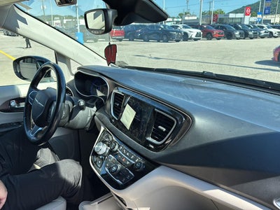 2019 Chrysler Pacifica Touring L Plus