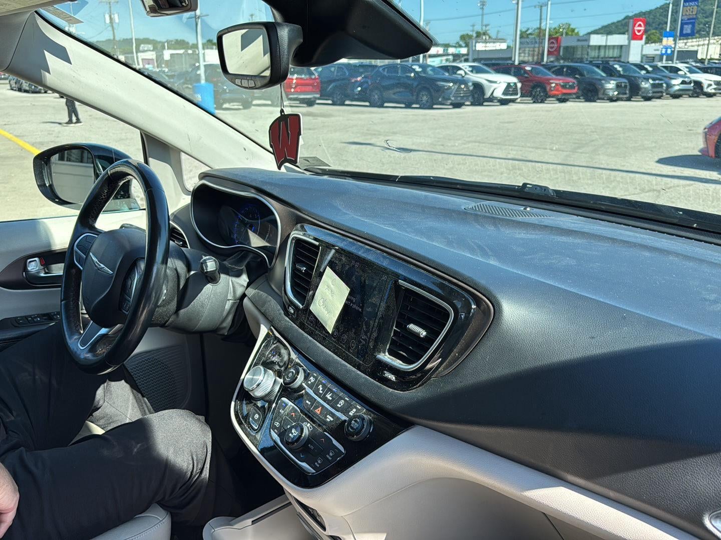 2019 Chrysler Pacifica Touring L Plus