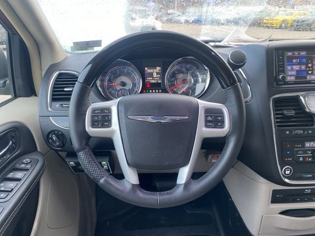 2016 Chrysler Town & Country Limited