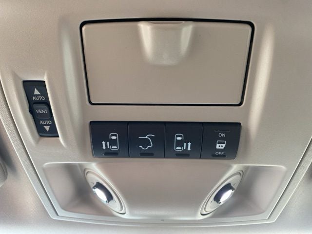 2016 Chrysler Town & Country Limited