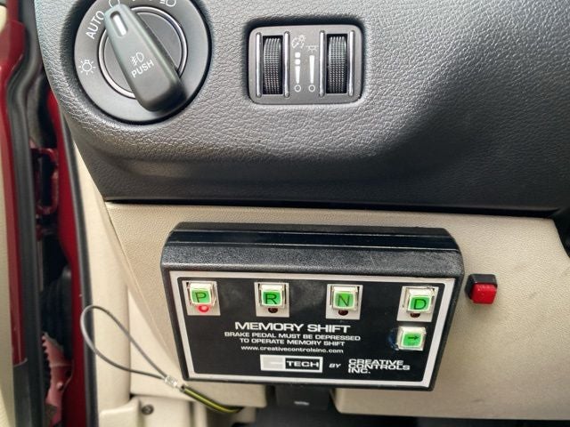 2016 Chrysler Town & Country Limited