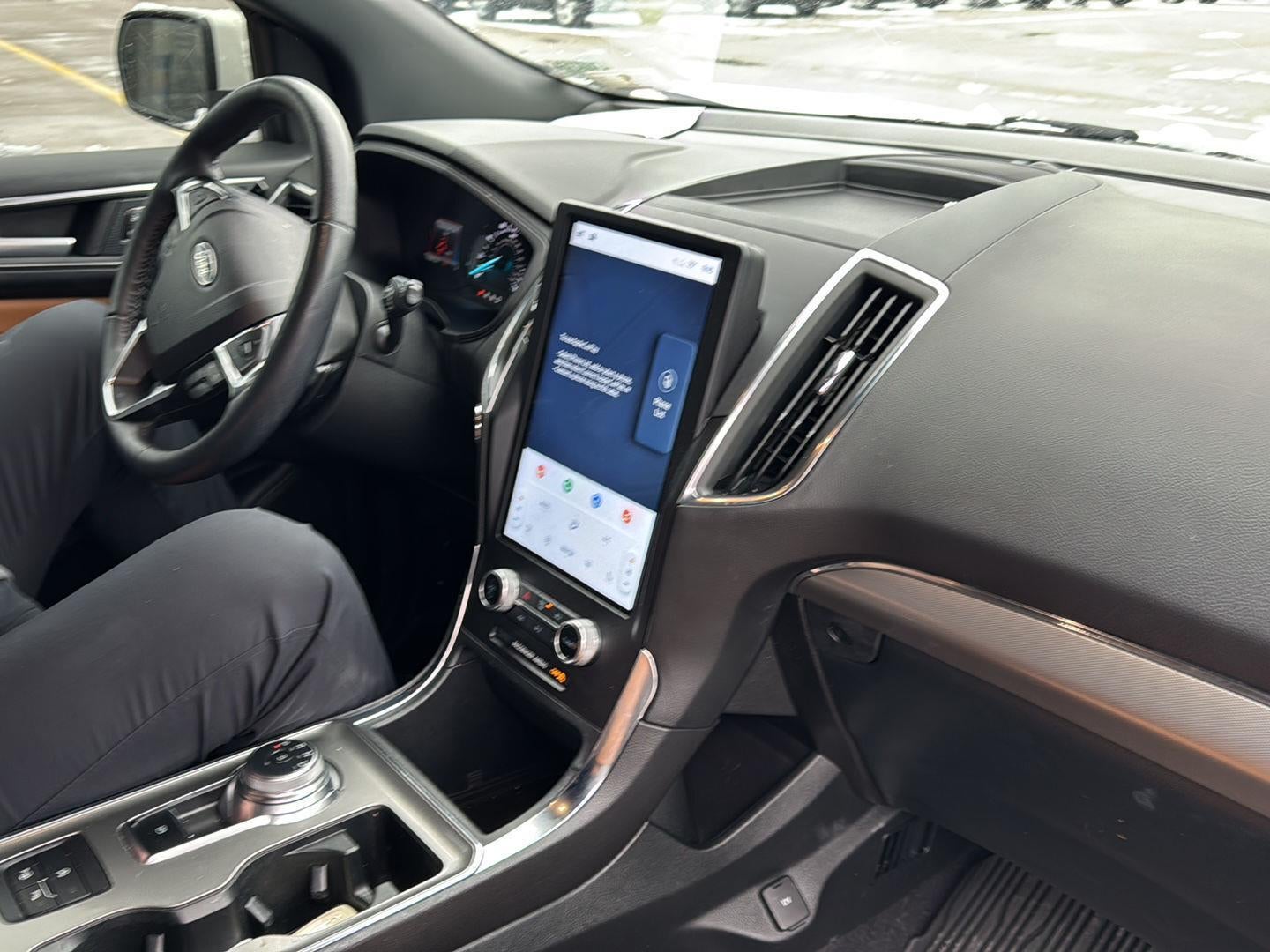 2024 Ford Edge Titanium