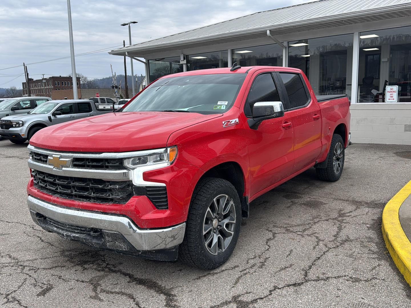 2024 Chevrolet Silverado 1500 LT