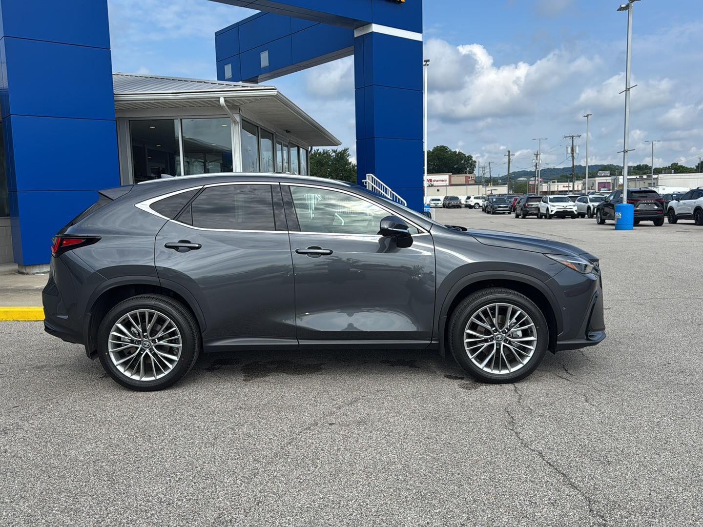 2026 Lexus NX NX 350h Luxury