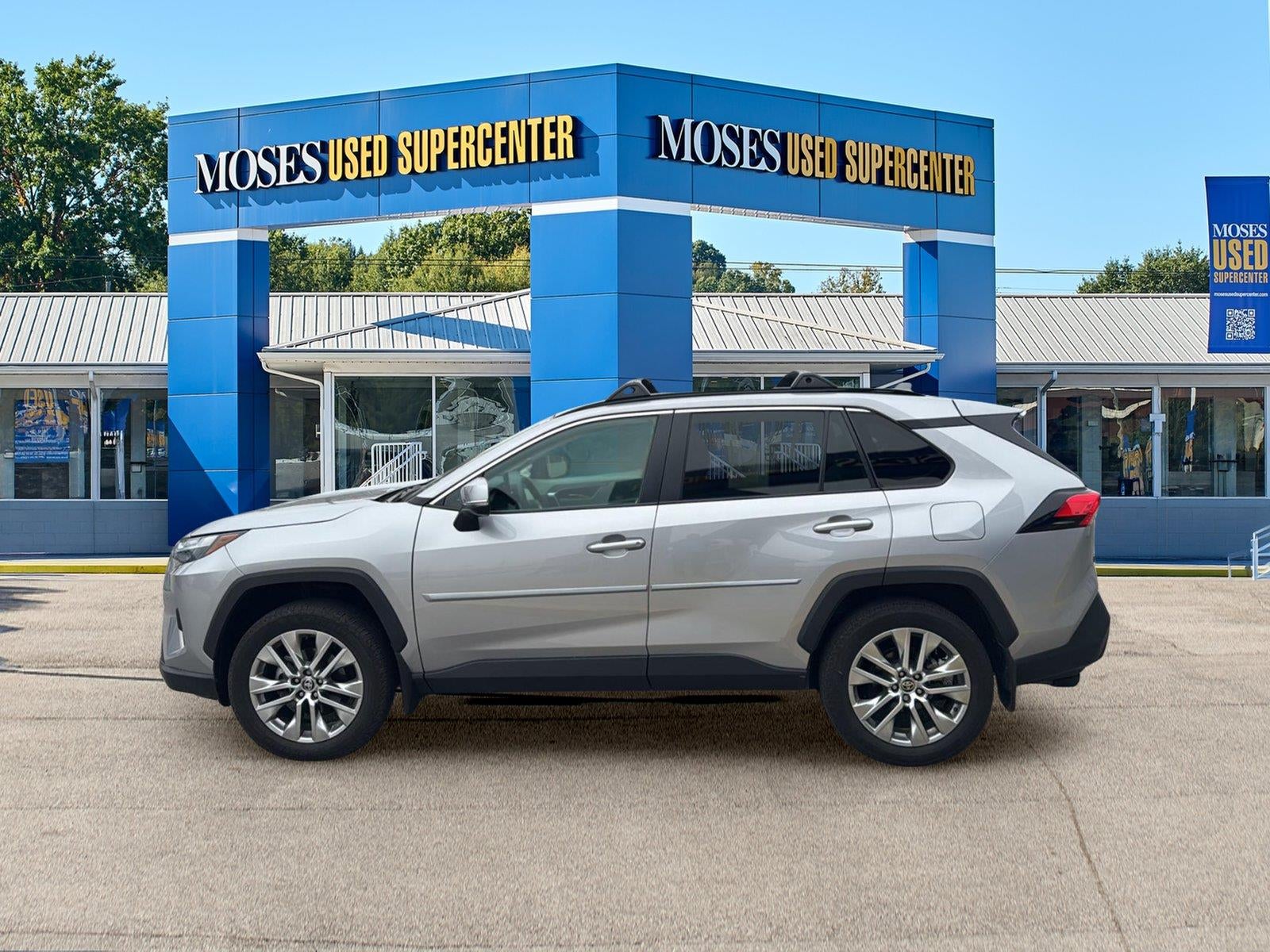 2024 Toyota RAV4 XLE Premium
