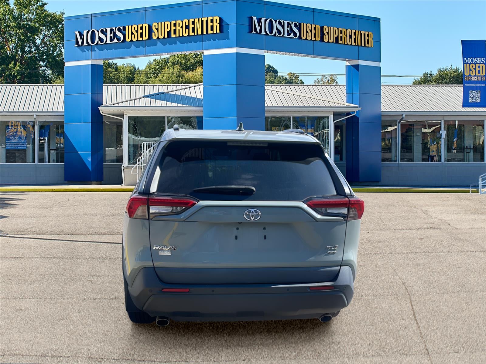 2021 Toyota RAV4 XLE Premium
