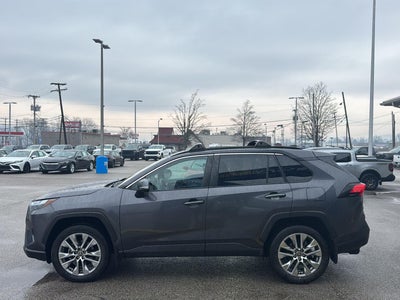 2022 Toyota RAV4 XLE Premium